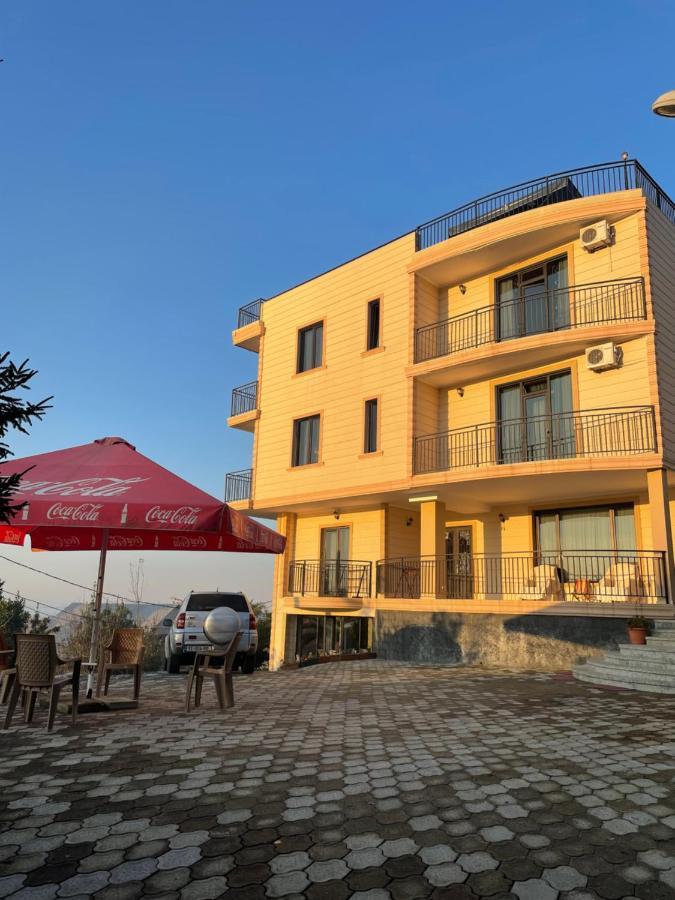 מחינג'אורי Guest House Etm מראה חיצוני תמונה