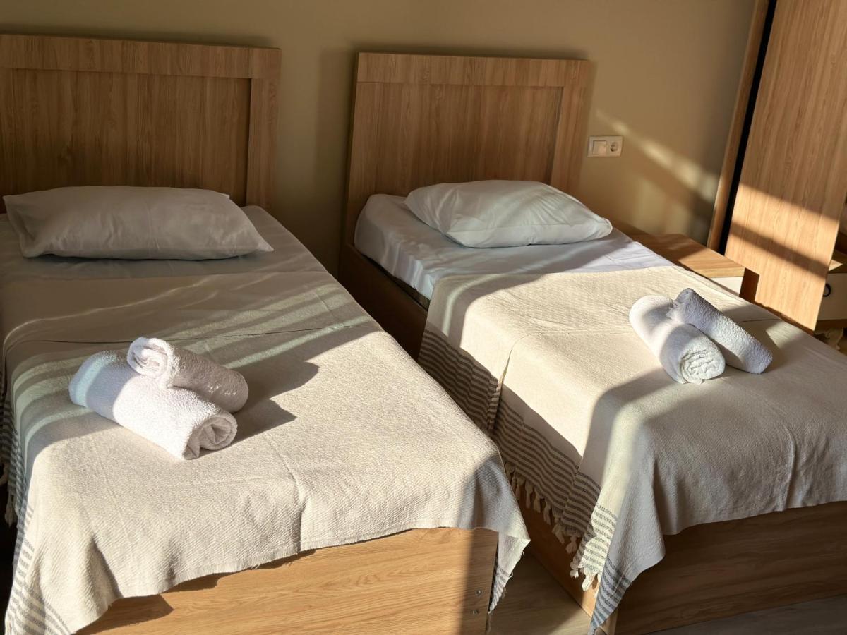 מחינג'אורי Guest House Etm מראה חיצוני תמונה